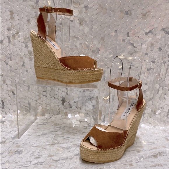 Steve Madden “Pure” - Picture 3 of 10